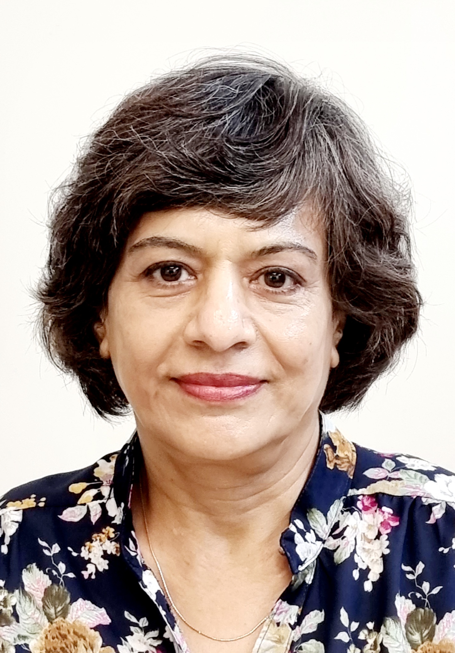 Dr Minu Singh